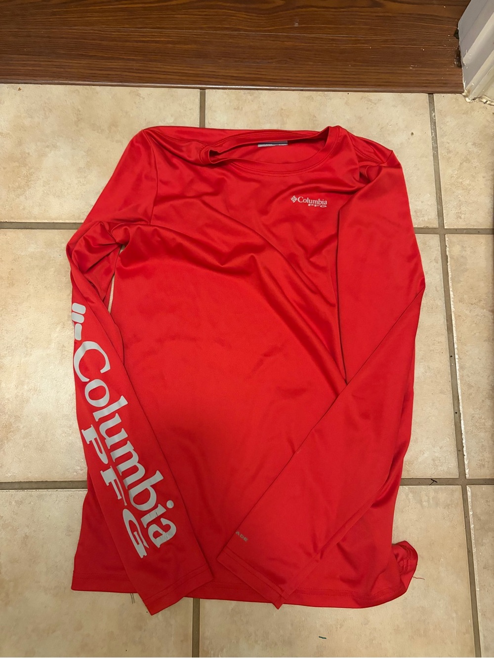 Columbia youth Red Long Sleeve Performance Shirt